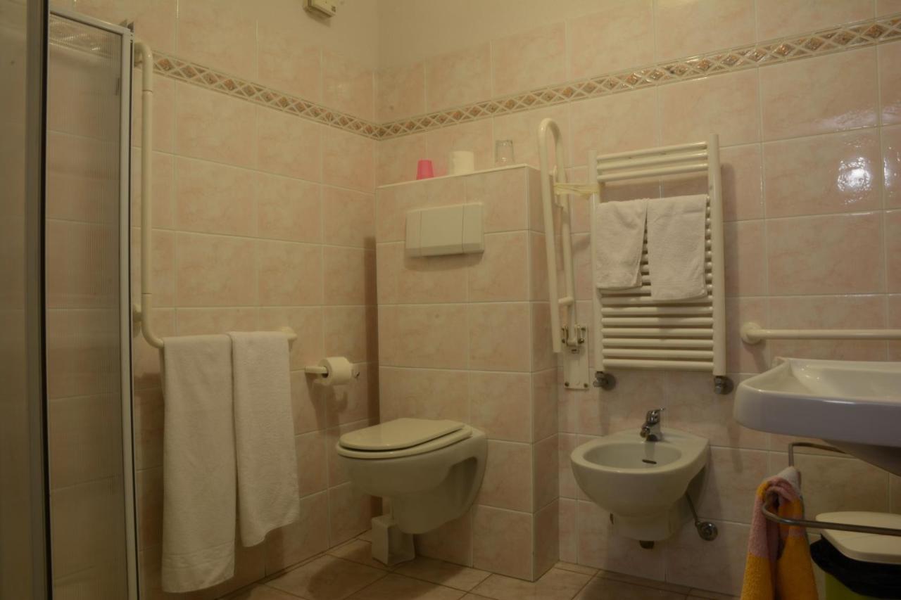 Hotel Pezzoli1938 Gressan Bagian luar foto